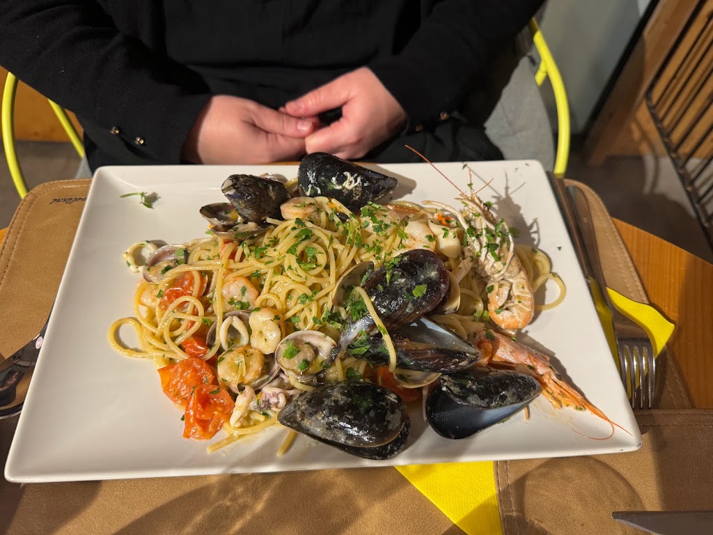 Restaurant Giravolta — Espagueti
