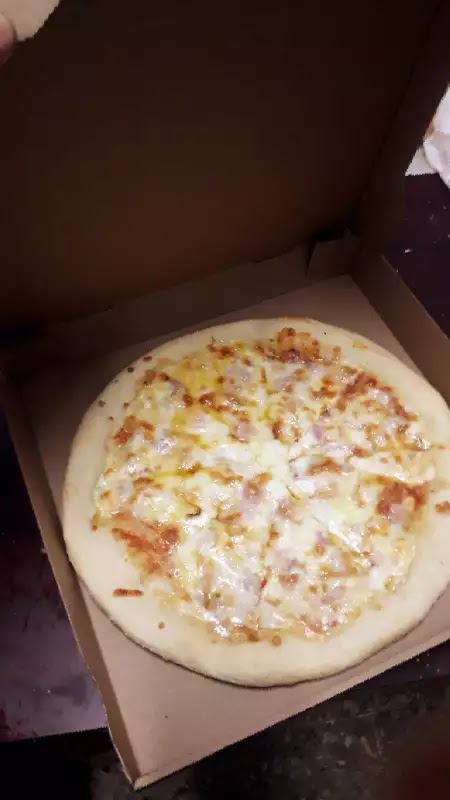 Gema Pizza Kebab Burguer Bocatas Bejar — Comida y bebida