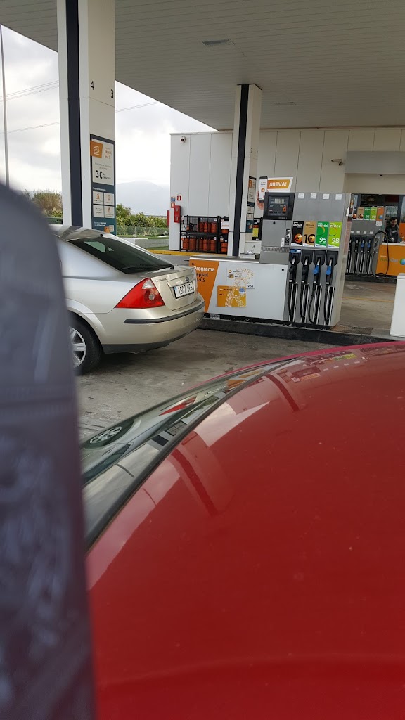 Estacion de Servicio Repsol — Surtidor de combustible