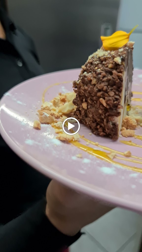 Restaurante Kilometro 00 — Videos