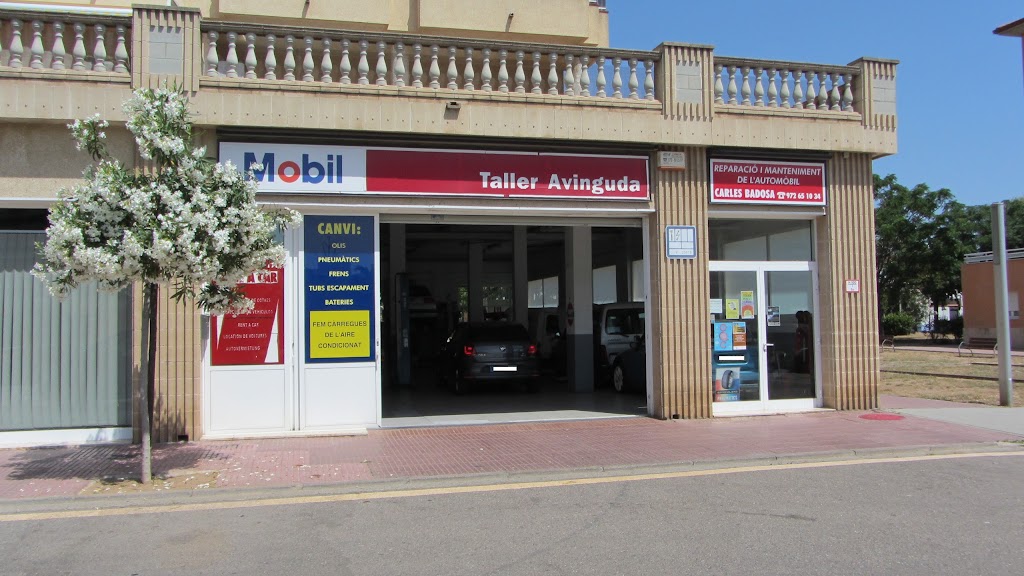 Taller Avinguda — Exterior