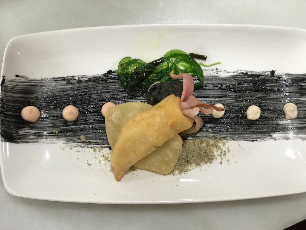 Cerveceria los 3 Hermanos — Comida y bebida