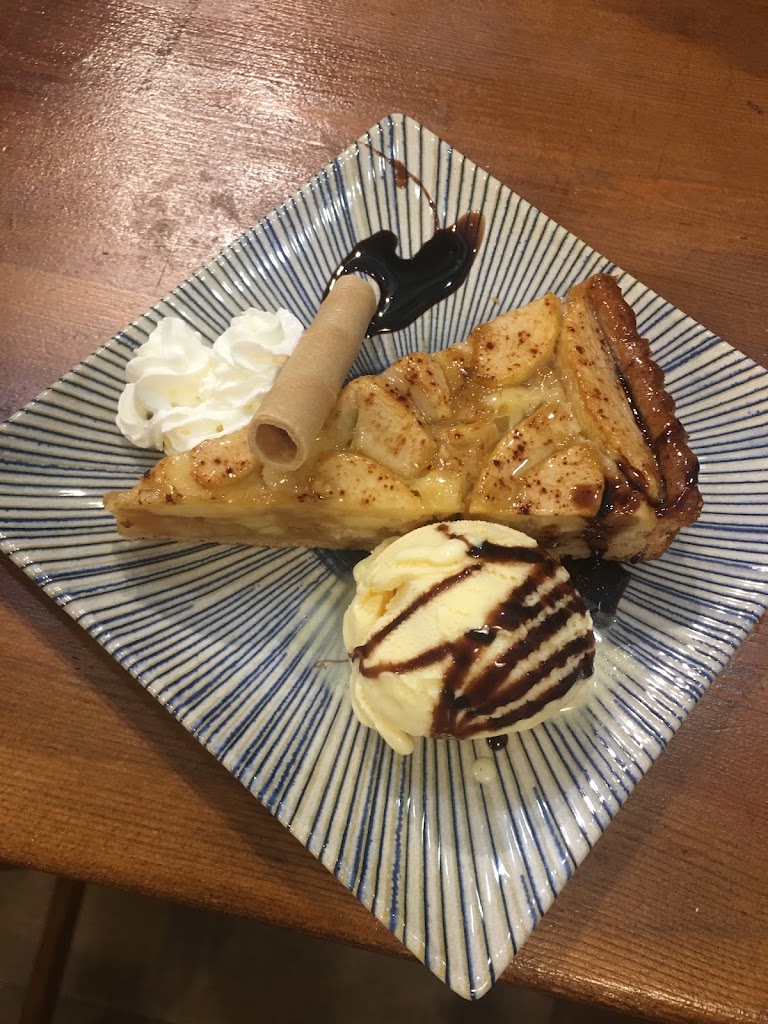 Encuentros Bar Cafeteria — Comida y bebida
