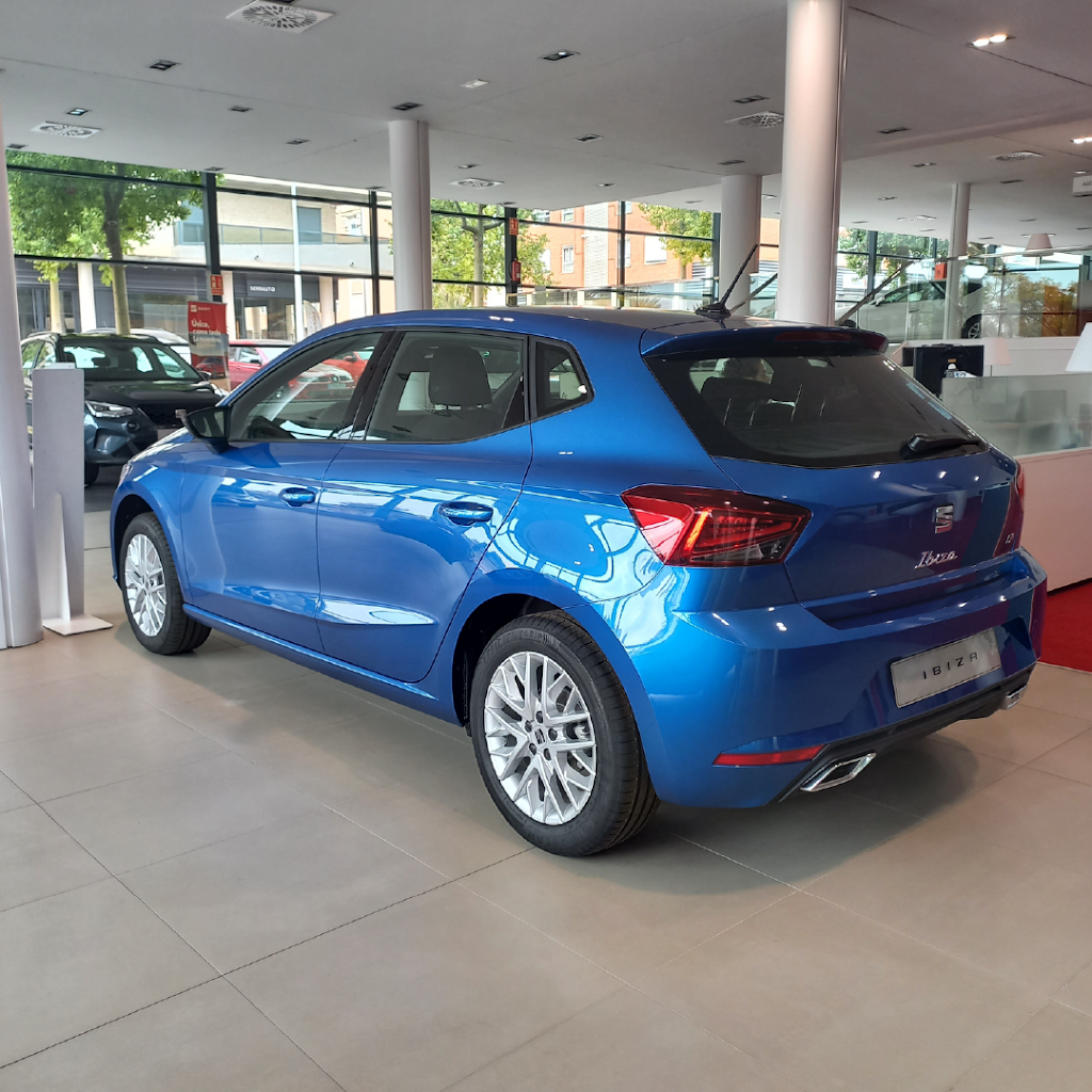 Serrauto Concesionario oficial SEAT y CUPRA en Torrevieja — Interior