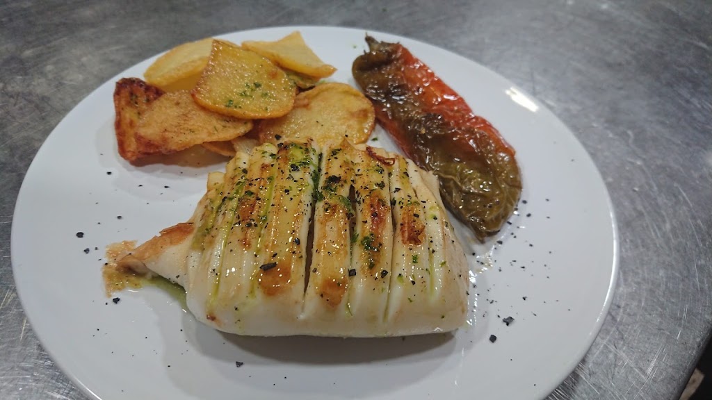 Restaurante Ca Pepa — Comida y bebida