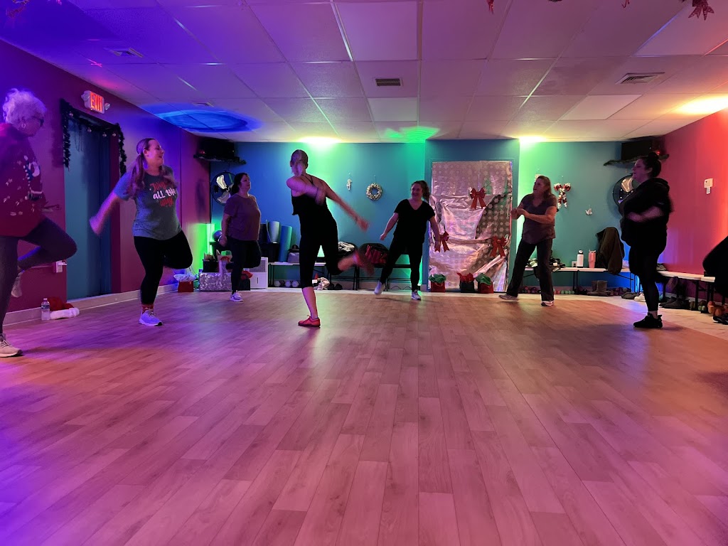  Cruz’s Dance Fitness & Athletic Studio