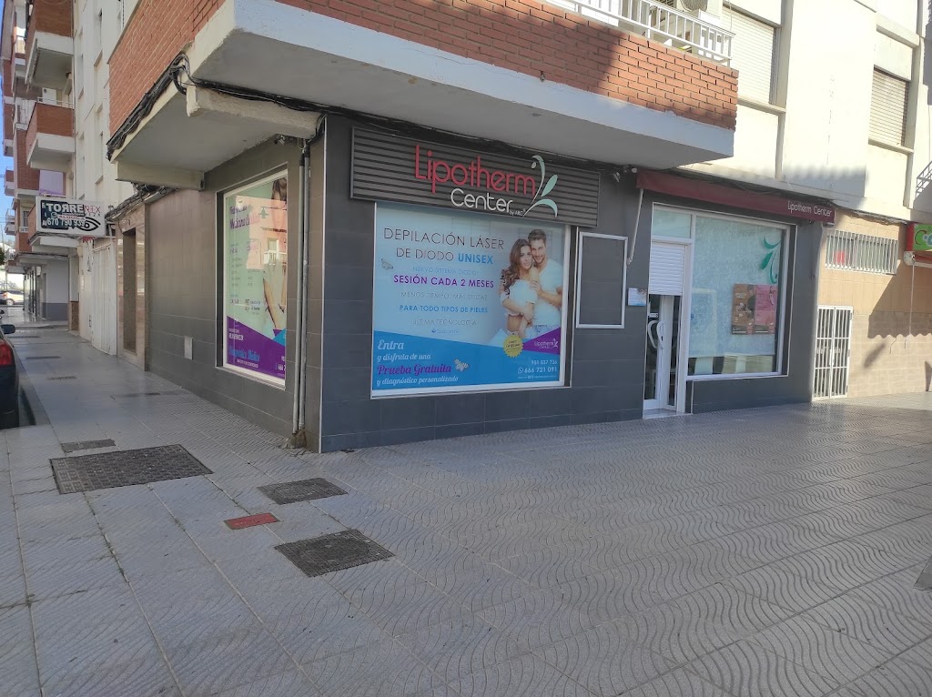LipoCenter Torre del Mar — Exterior