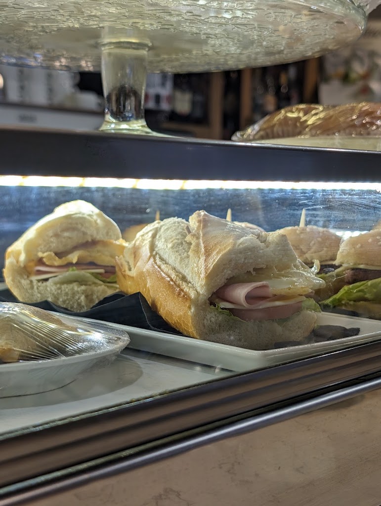 Cafeteria Arraigo — Baguette