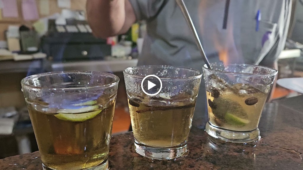Bar Cafeteria La Caprichosa — Videos