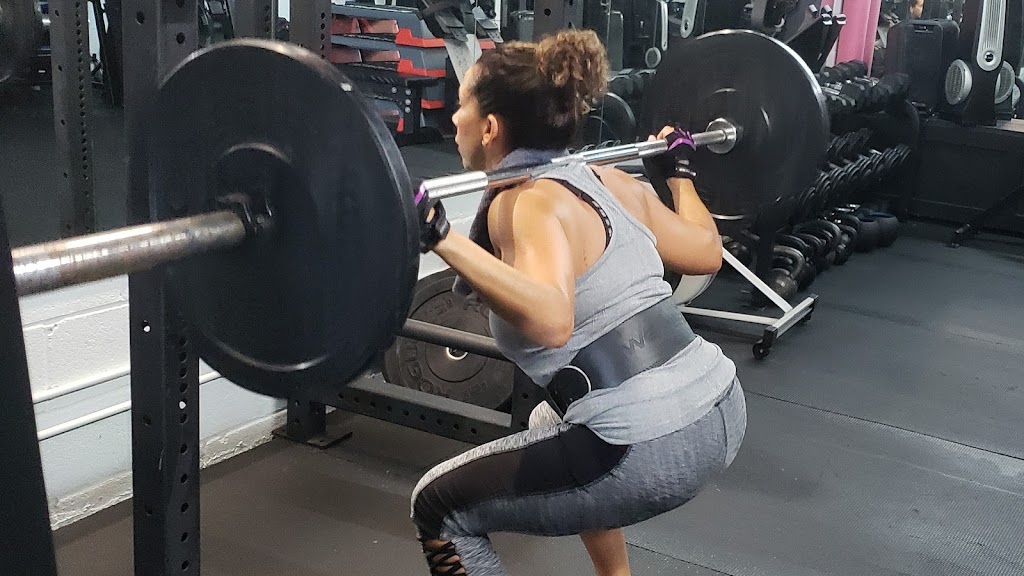  Figures & Physiques Personal Training Studio