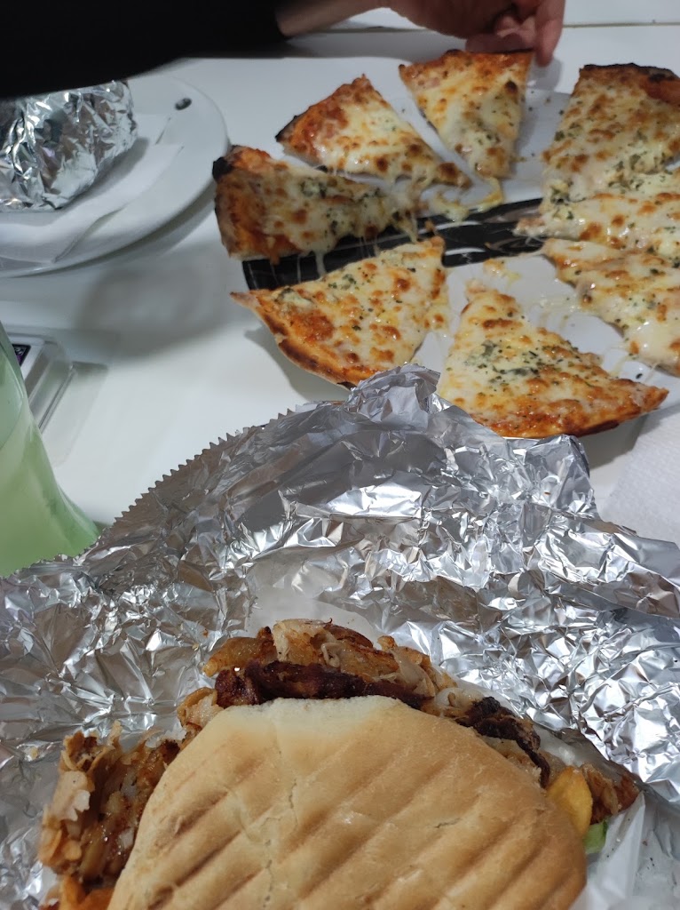 Verona Moncada — Comida y bebida
