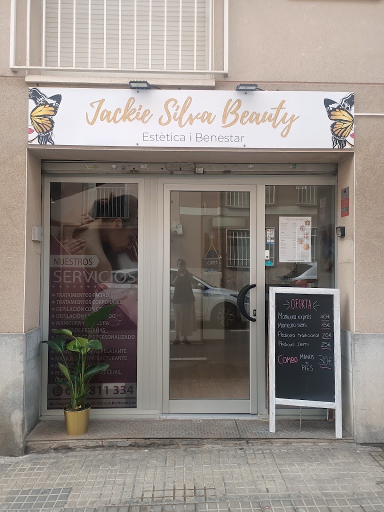 Jackie Silva Beauty — Exterior