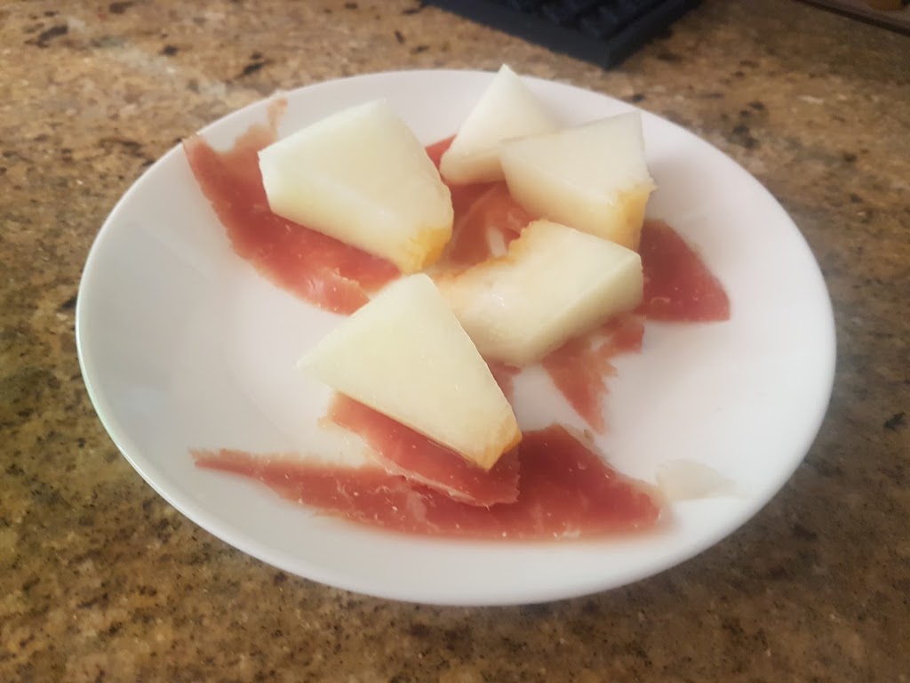Bar Los Reyes — Comida y bebida