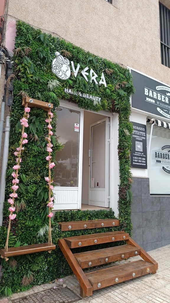 VeraBeauty — Exterior