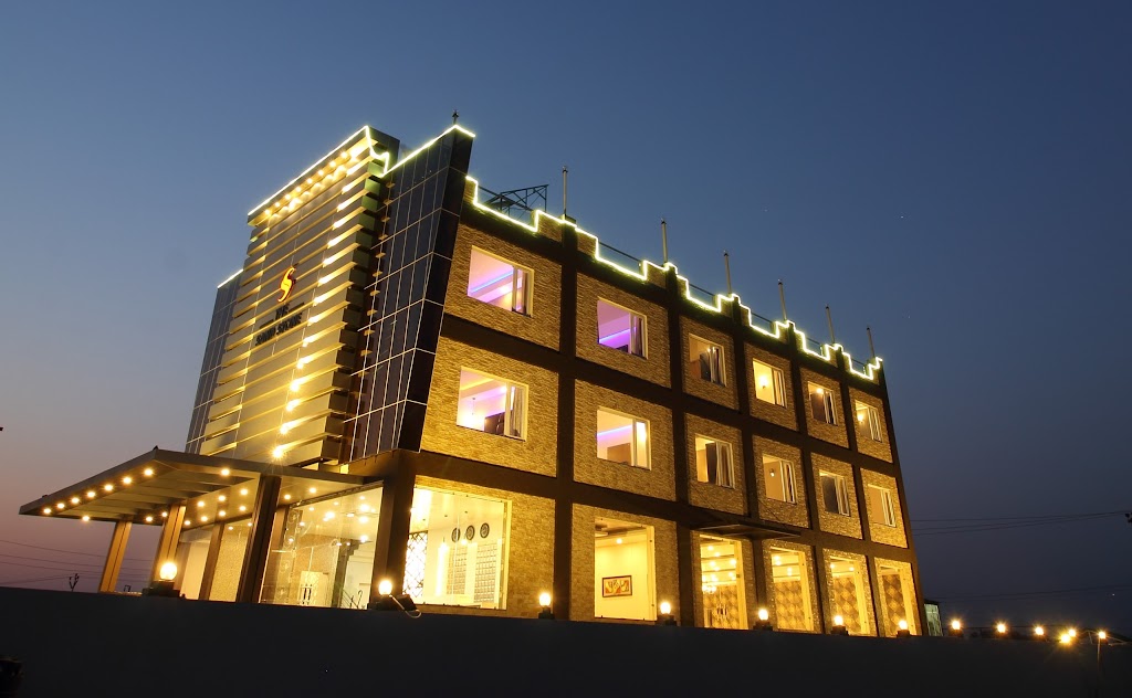 Hotel Sandstone