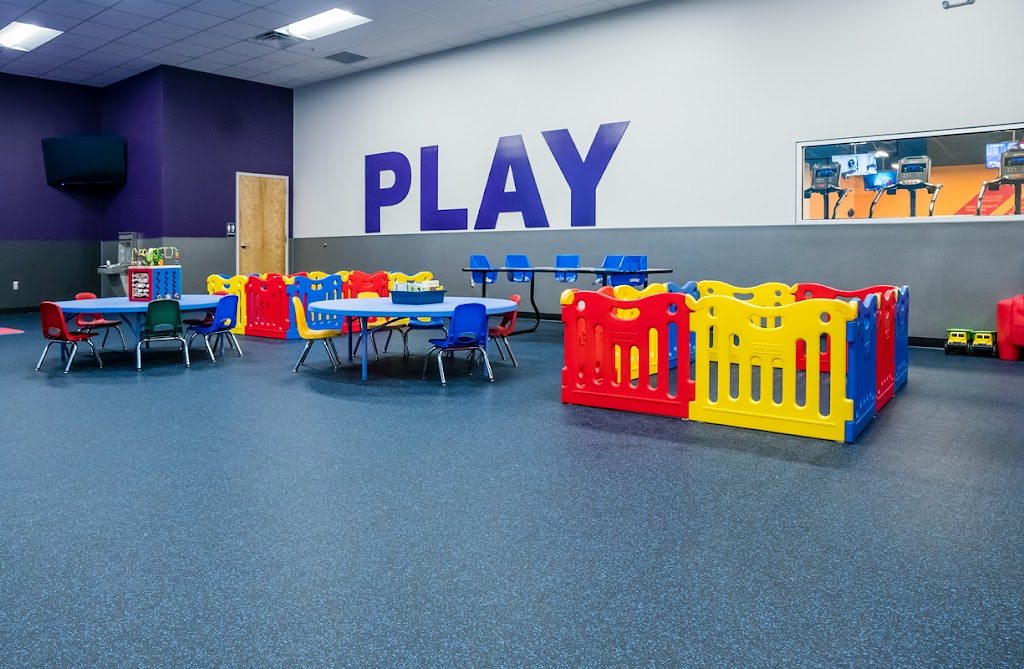  Crunch Fitness - Ballantyne