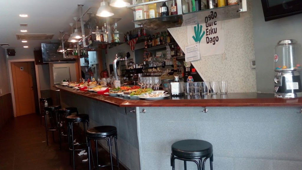 Moderno bar