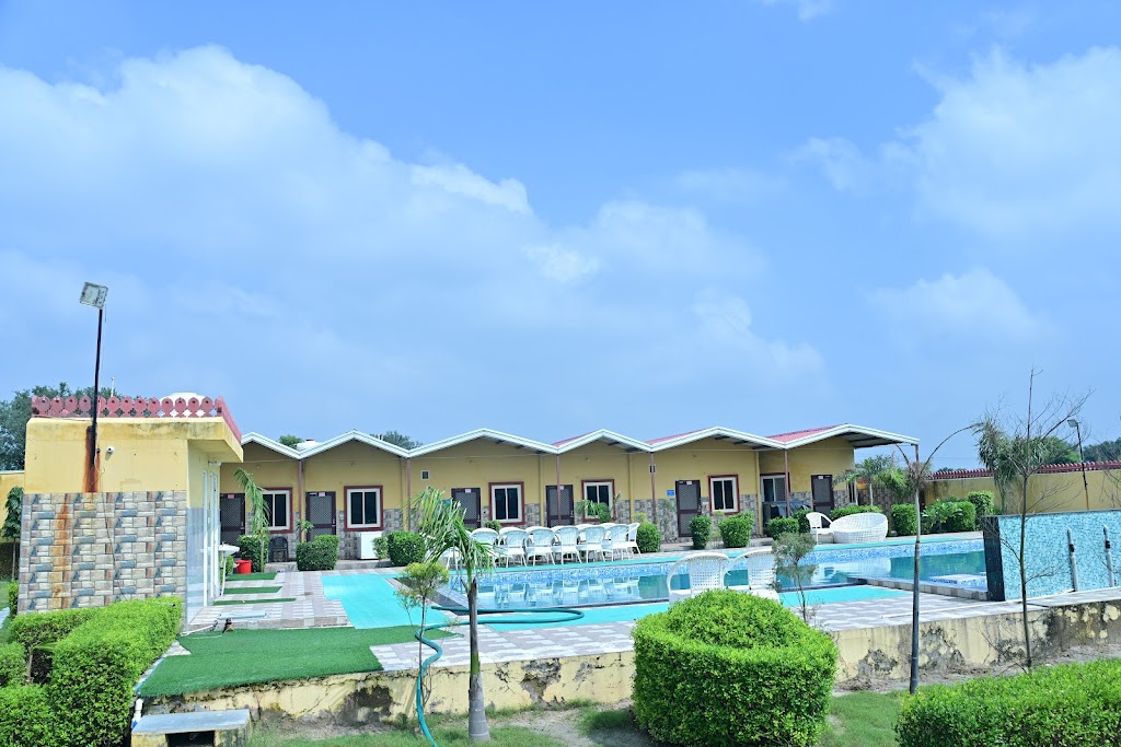 The Roar Inn Resort