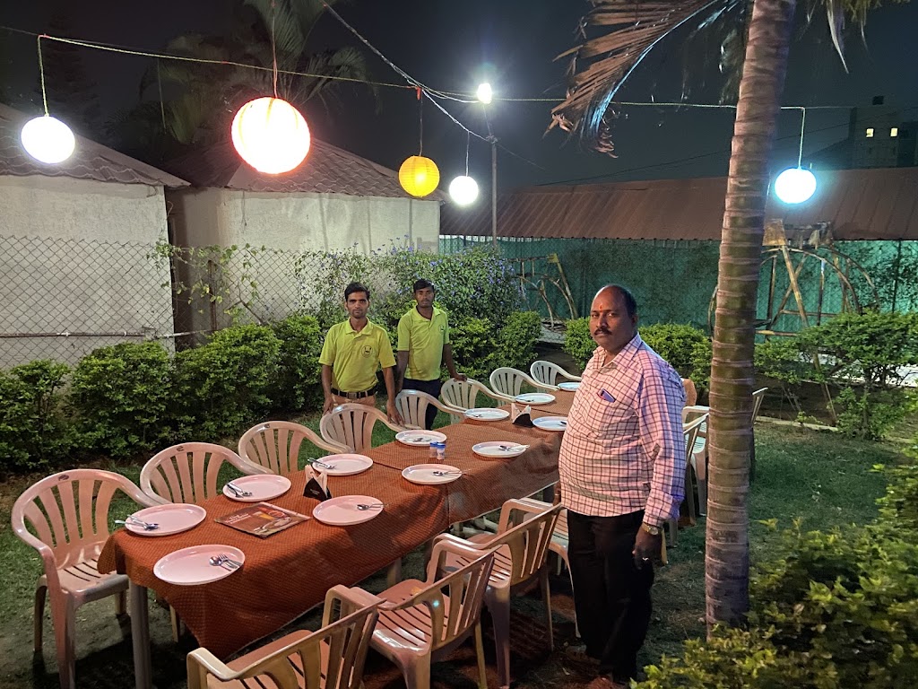 Hamara Family Garden Restaurant