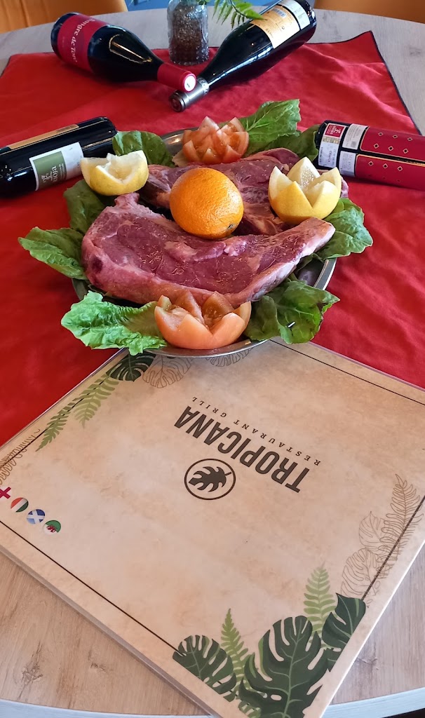 Restaurante Tropicana grill — Comida y bebida