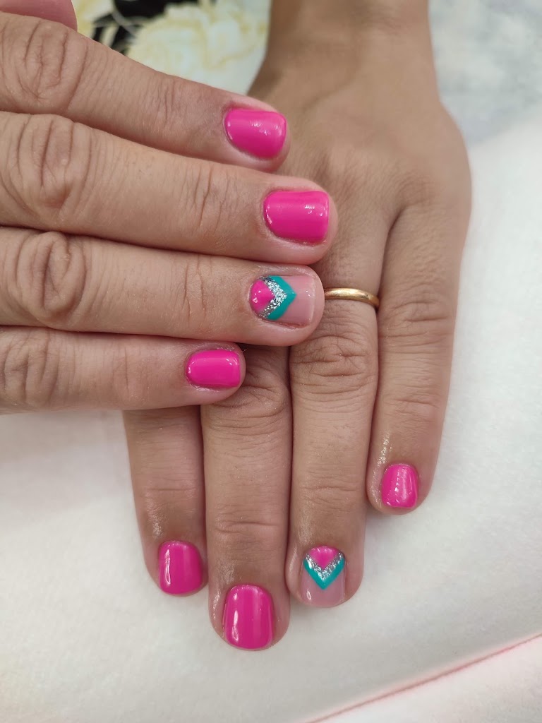 Mas Guapa que la Novia — Manicura