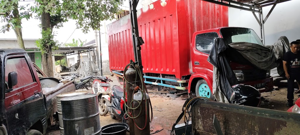 Bengkel Bernat Body River