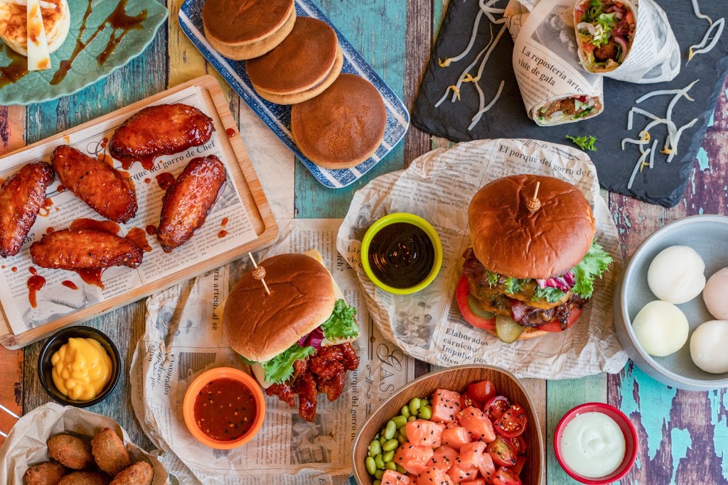 Moana Poke Bar (Torrevieja) — Comida y bebida