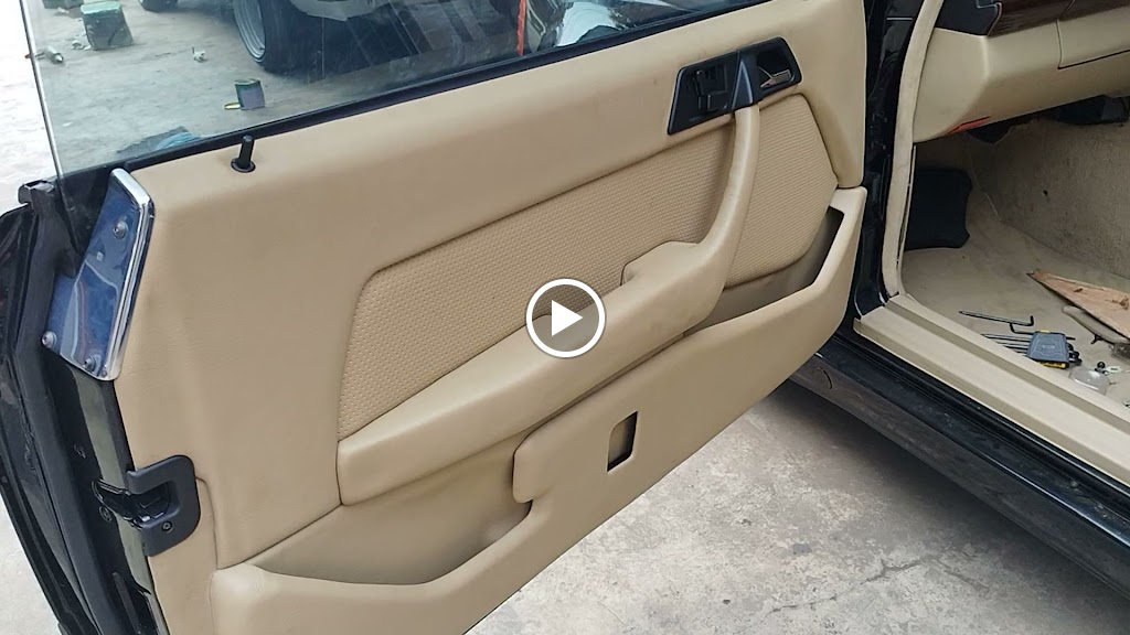 Carvarian restorers (bengkel spesialis restorasi interior mobil)