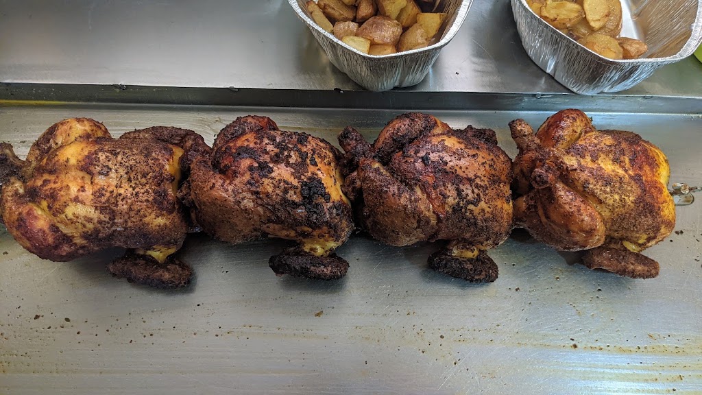 Rostisseria Bravo — Comida y bebida