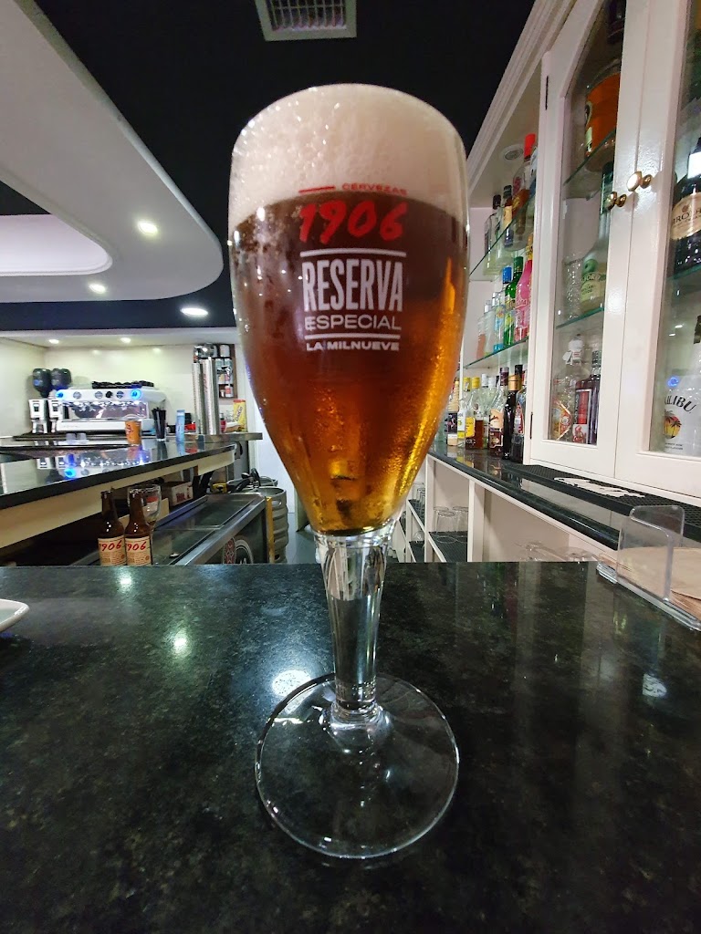 Gaudino's — Comida y bebida