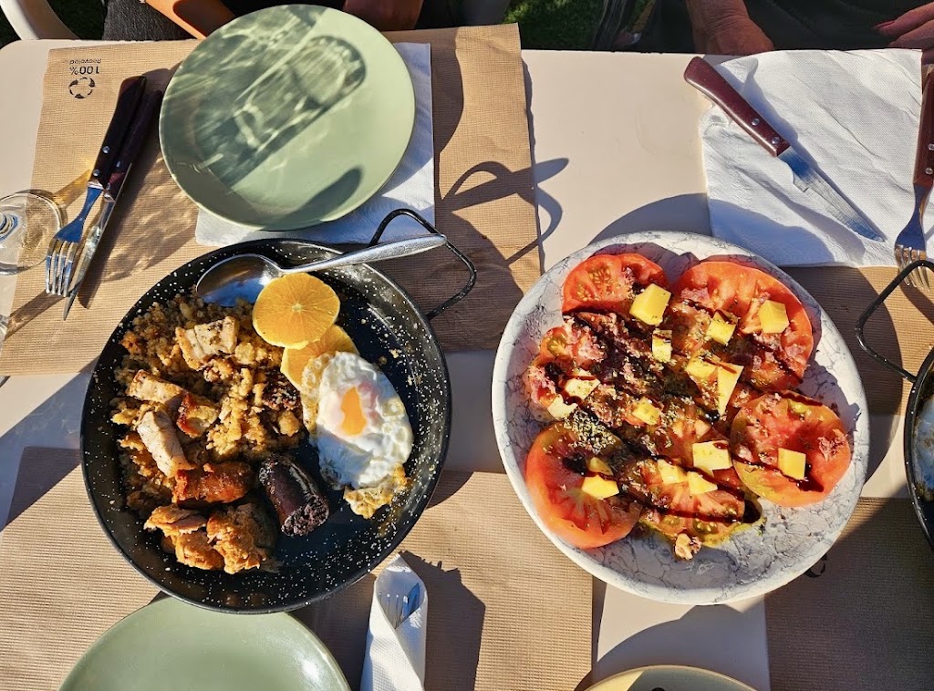 Restaurante Venta La Camila — Comida y bebida
