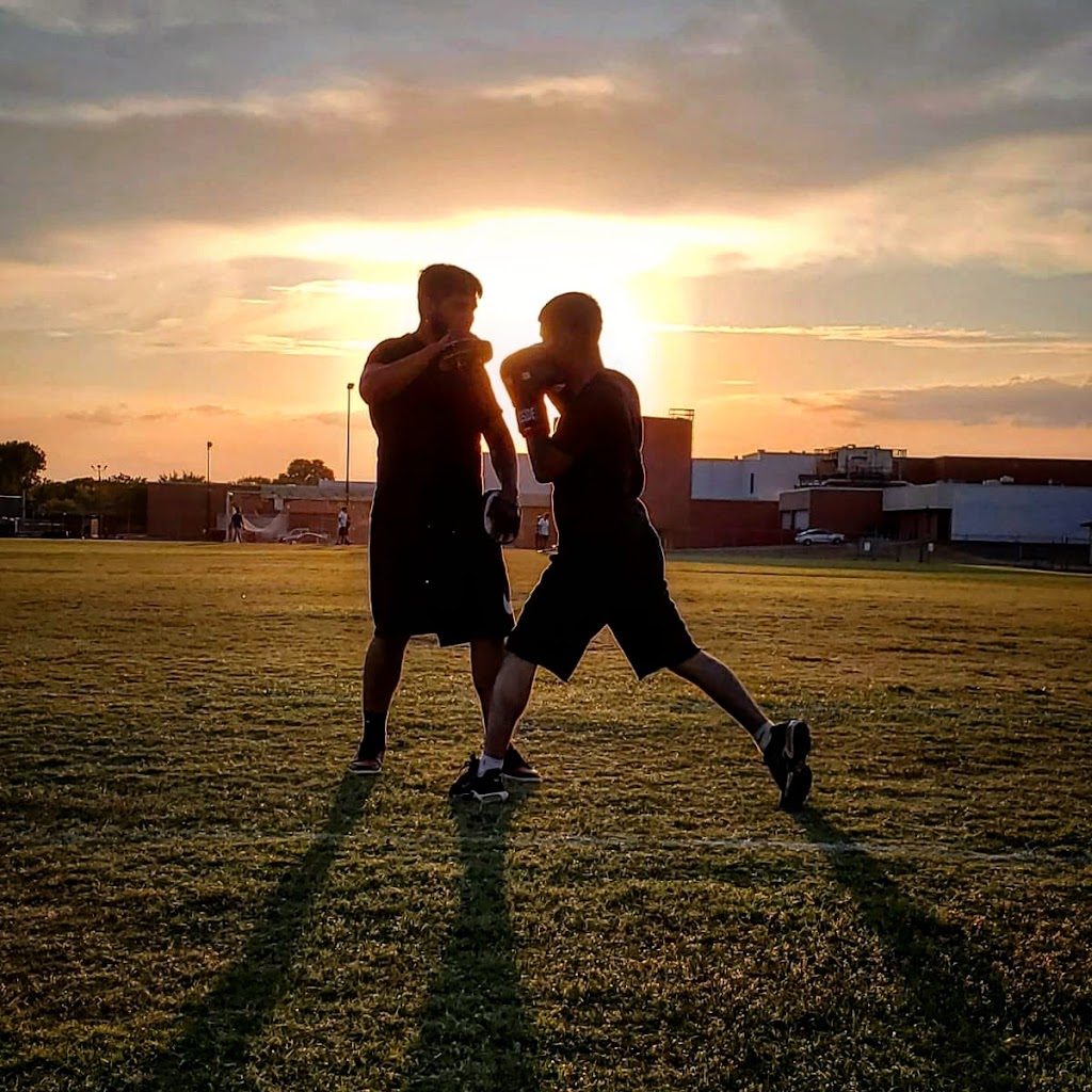  Two gloves boxing gym