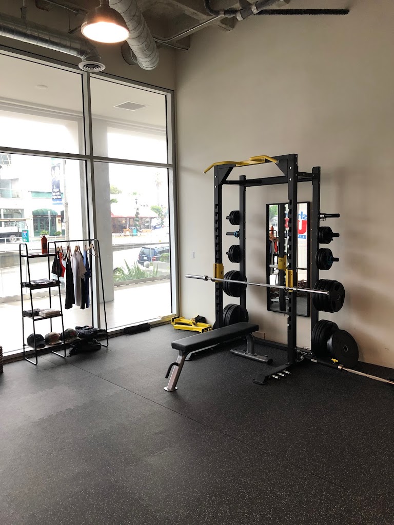  Show Up Fitness Personal Training Gym and Internship San Diego