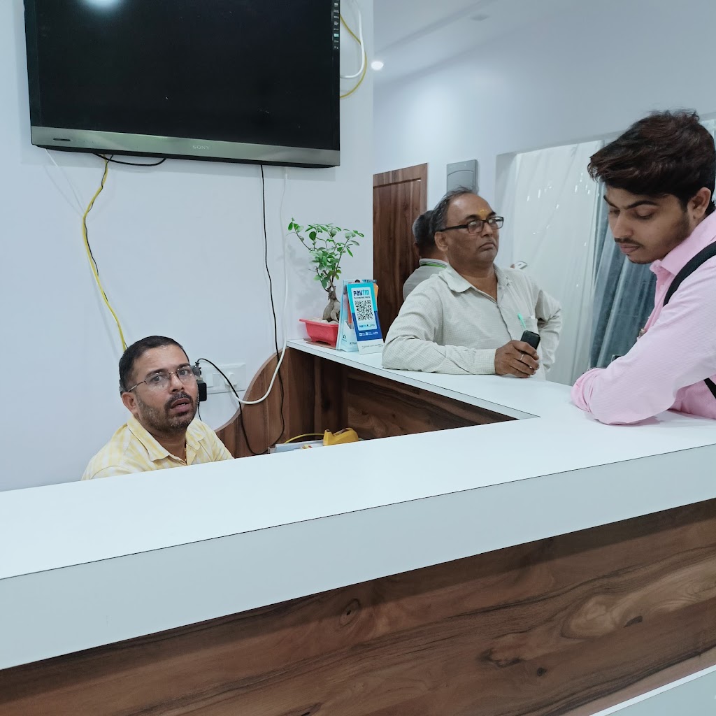 Om Eye Clinic Phaco Centre