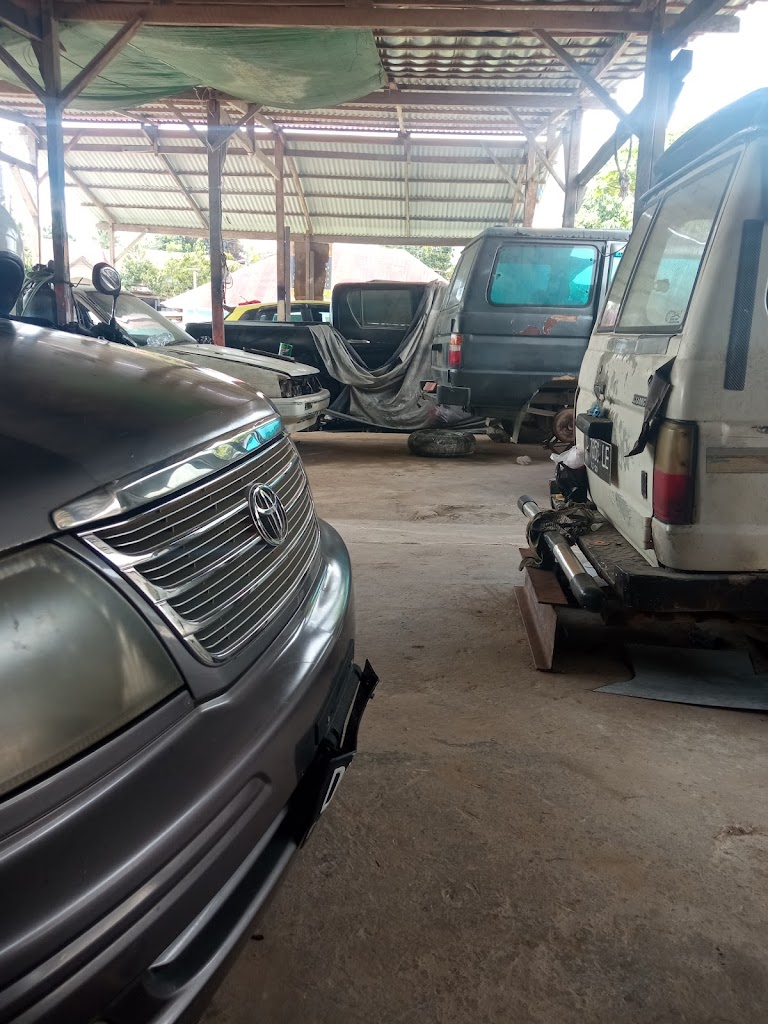 Bengkel mobil Kezia