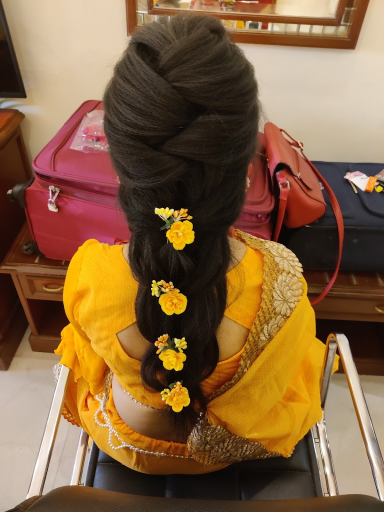 Ashwini S Fairytale Best Beauty Parlour In Aurangabad