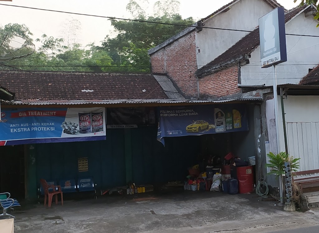 UD. MITRA OLI