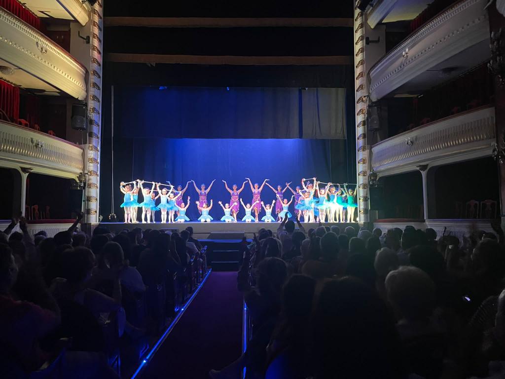 Ballet con Mery — Del propietario