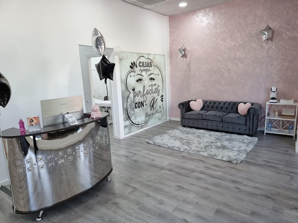 GKBeautyHouse — Interior