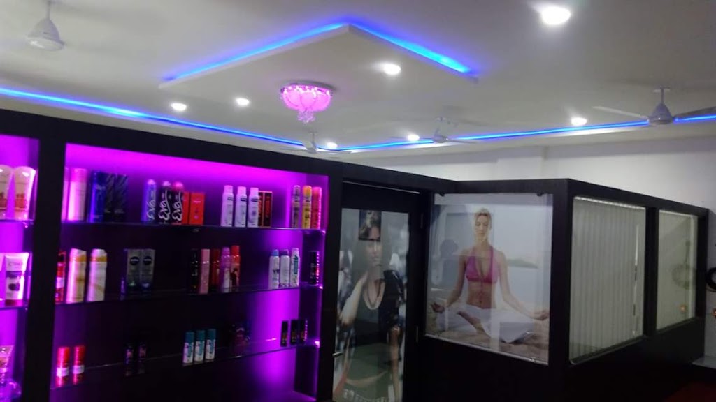 Aniyana Beauty Salon