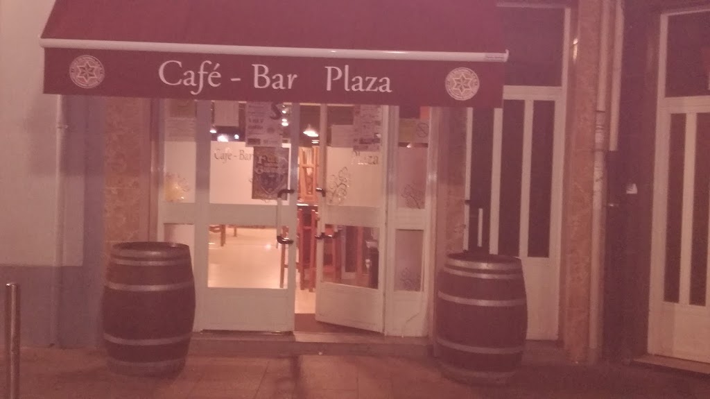 Bar Plaza Cafe — Del propietario