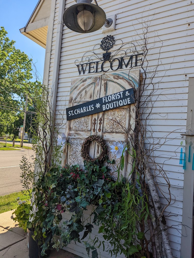 St. Charles Florist & Boutique