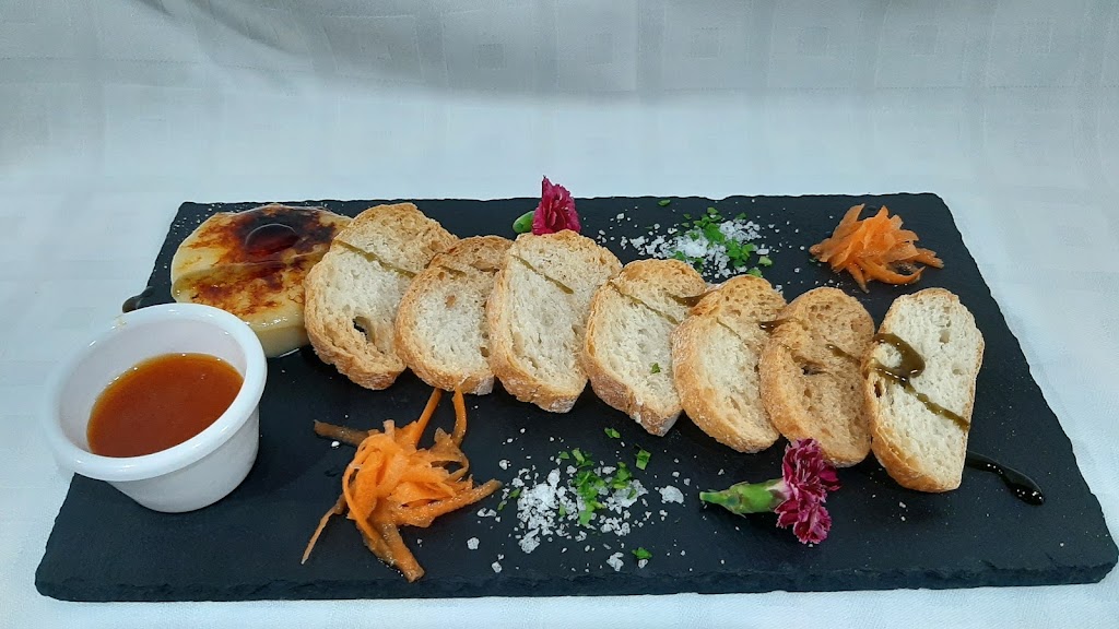 Restaurante Meson El porton — Comida y bebida