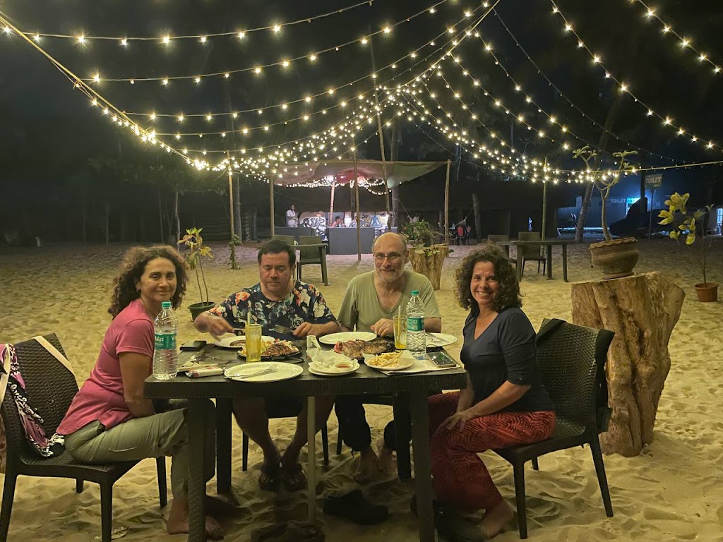 Louvre Beach Restaurant