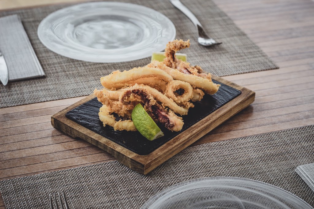 Dragomar Restaurante & Eventos — Comida y bebida