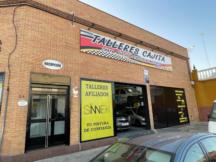 Talleres Cajita — Exterior