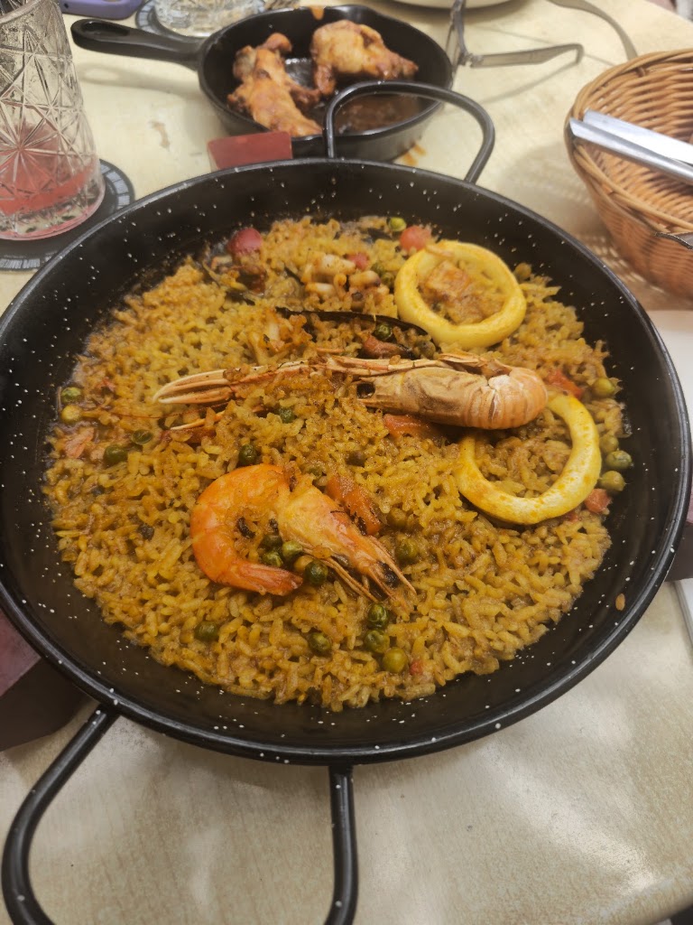 La Boheme Cocktail Bar — Paella