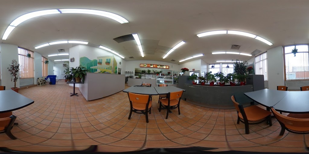 Italia Pizzeria in Sarnia