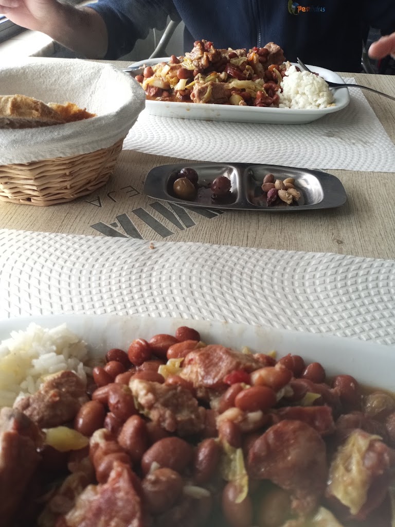 Bom Prato — Comida y bebida