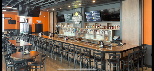  Mr Brews Taphouse Oshkosh